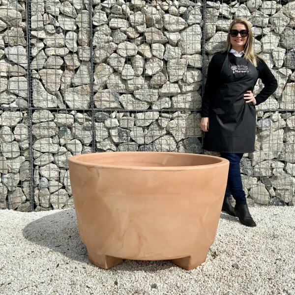 The Amalfi Pot 100 Colour Terracotta - 27CD5E60 DA1C 4BF4 81CD F47F48880B3B scaled